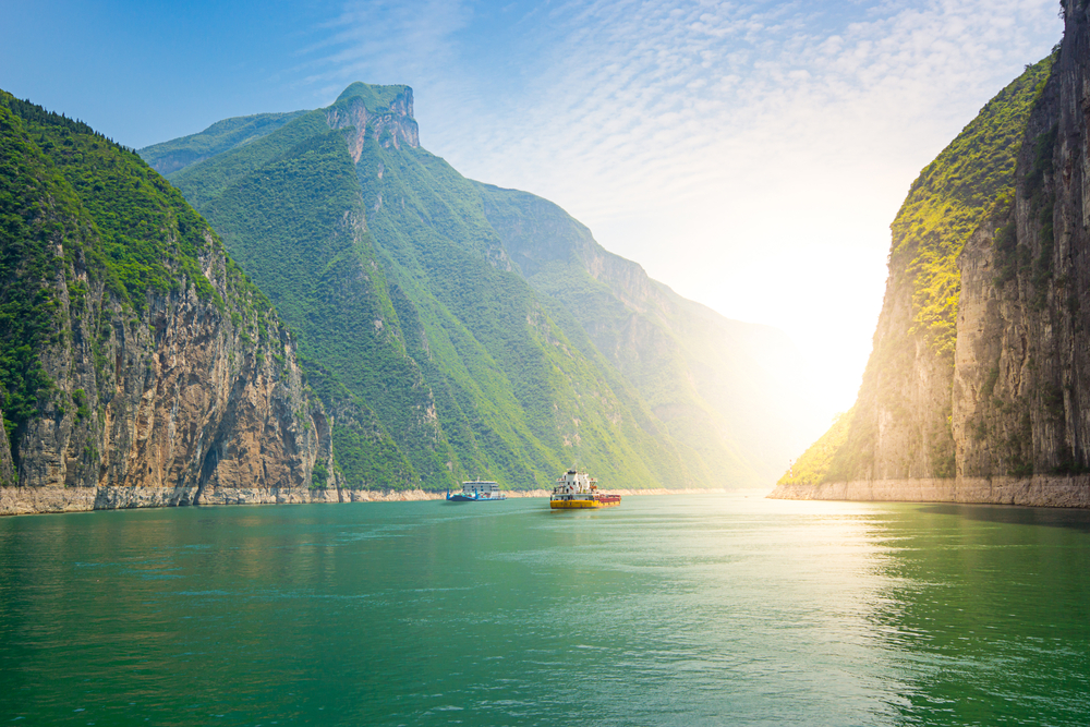 Experience remarkable Chinese sights like this view of the Yangtze River when you take a tailor-made holiday with Alfred&.