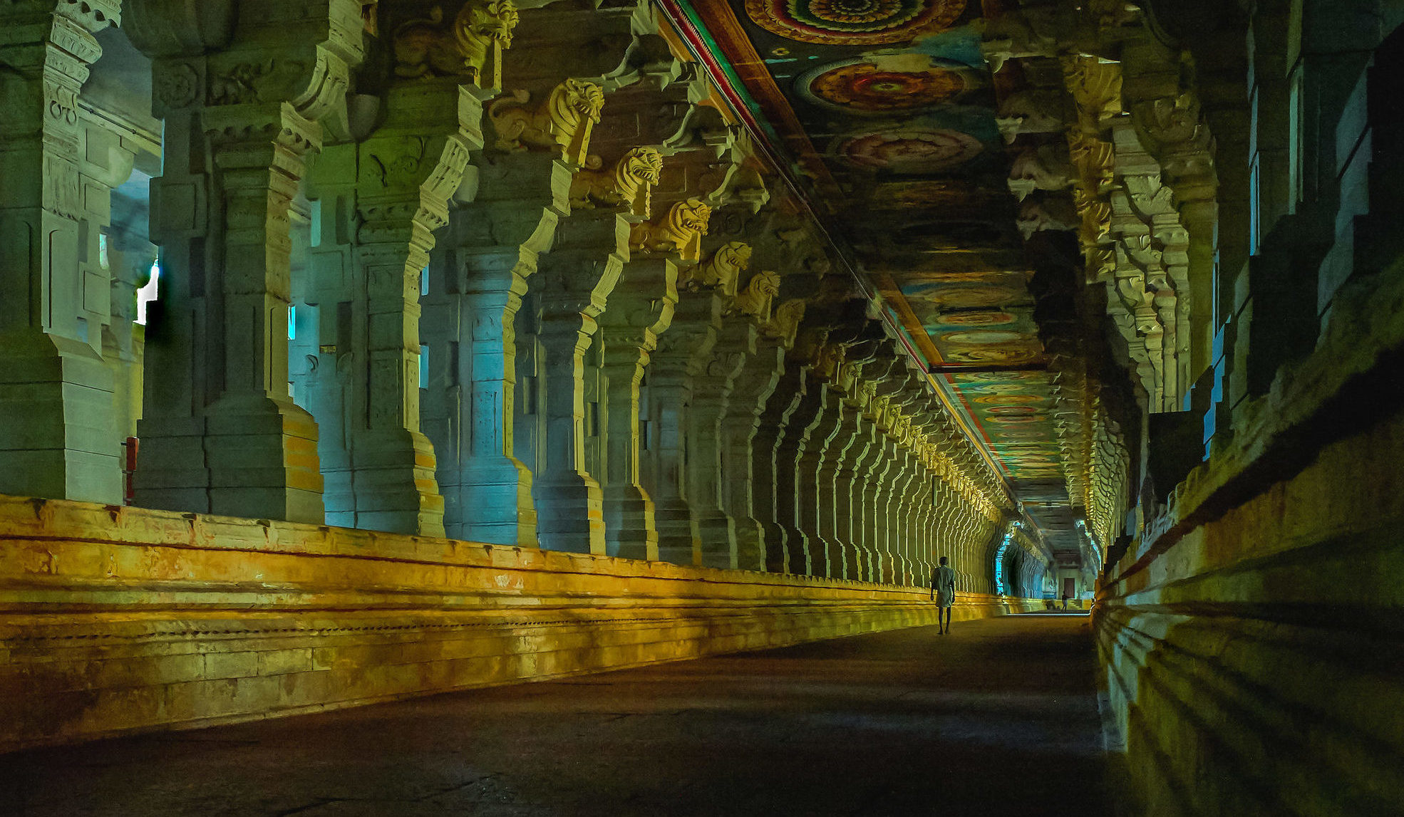 Experience extraordinary Indian architecture like these colourfully painted pillars in Rameshwaram when you take a tailor-made holiday with Alfred&.