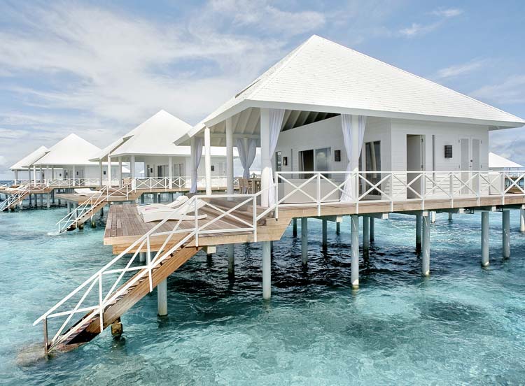 Gaze up at the constellations in the Maldives - Kuoni's Honeymoon Lookbook