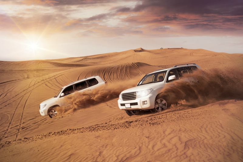 4x4 dune bashing