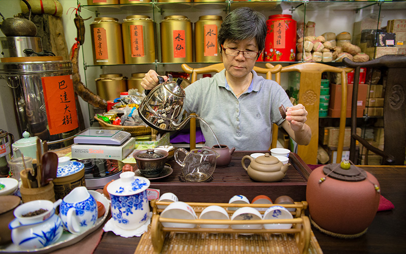 Tea Master in Chinatown