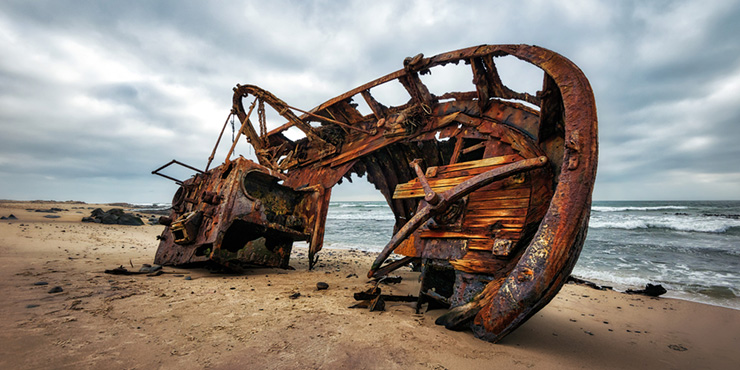 Shipwreck along the Skeleton Coast