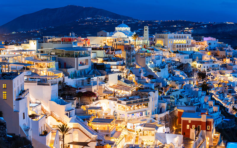 Fira town at night