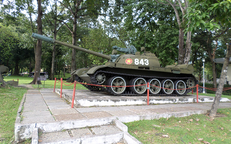 Vietnamese tank