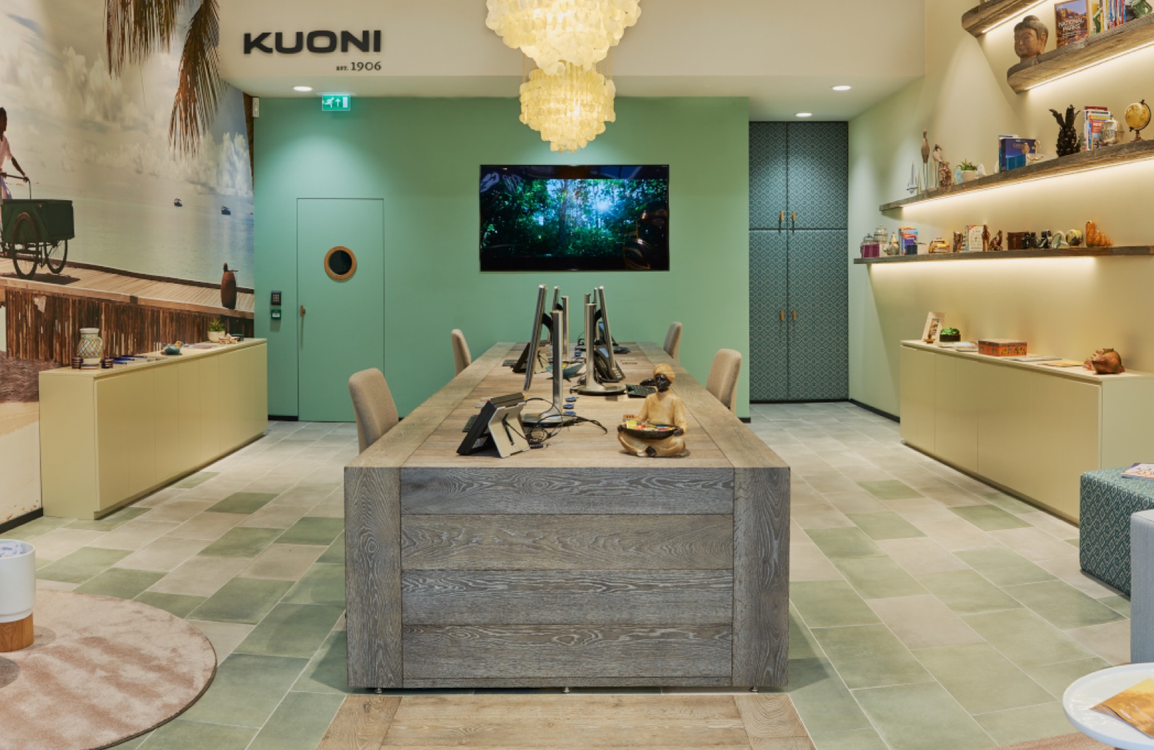 Kuoni store