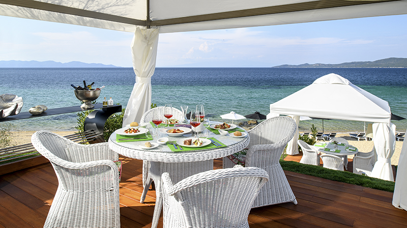 Avaton Hotel Restaurant
